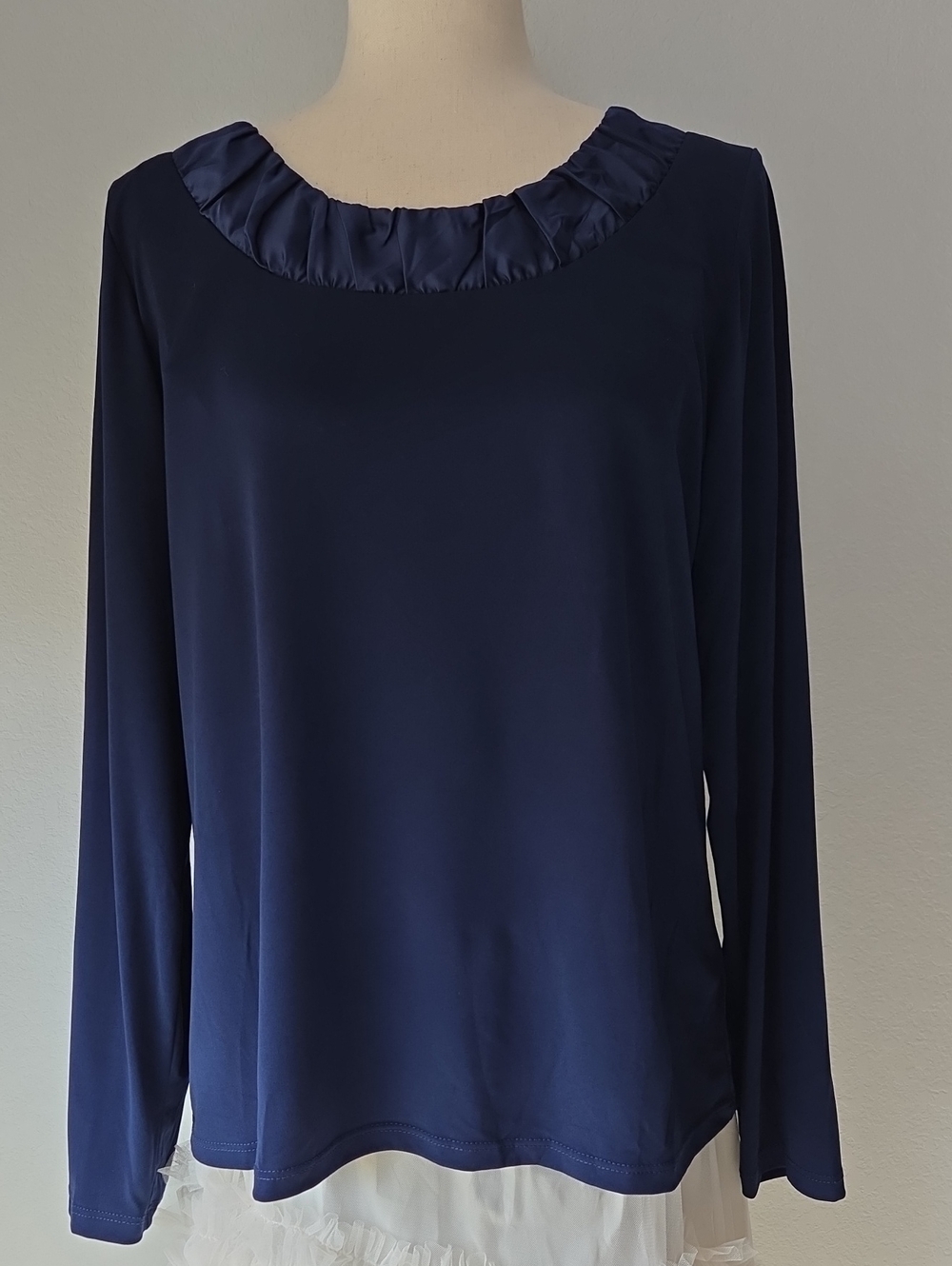Susan Graver Navy Blue Beautiful Long-Sleeve Shirt Top Offixe Casual